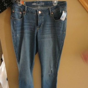 Old Navy Rockstar Super Skinny Distressed Denim